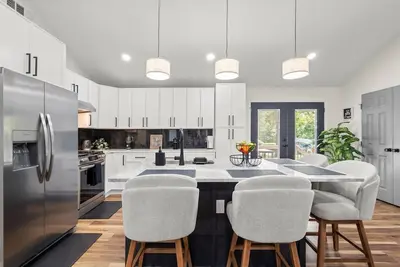 Image de Private Compound • 2 Homes • Sleeps 10+