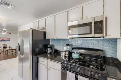 Image de Austin Family-friendly 3br w/ yard, pet friendly