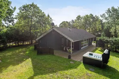 Image de Belle maison à Ansager avec sauna