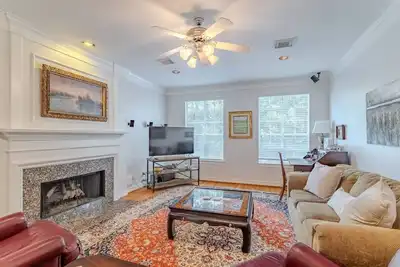 Image de Cozy Townhouse near Midtown