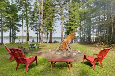 Image de Paddle, Play & Relax: Home w/ Pioneer Lake Access!