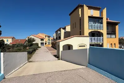 Image de Jolie Logement Tout Compris Au Rez De Chausse 2 Chambres Deux Tv Et Wifi Netflix