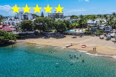 Image de \"Galeria Beach\", Face à l'océan!