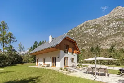 Image de Soca Valley, Wonderful new house