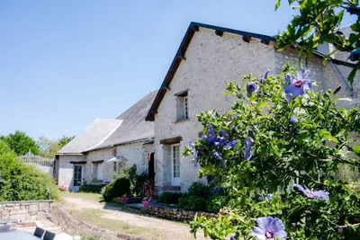 Image de Appartement 'Gîte Du Moulin Béchereau' avec terrasse privée, jardin commun et Wi-Fi
