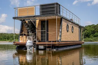 Image de Stylish houseboat: Enjoy Woma D13