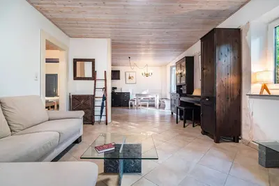 Image de Appartement 'Alte Polizeistelle Ferienwohnung 2' avec terrasse privée, jardin privé et Wi-Fi