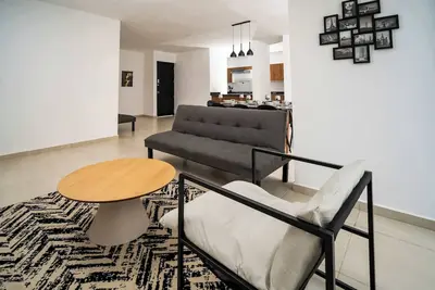 Image de Moderno Townhouse Familiar con Alberca y Gym