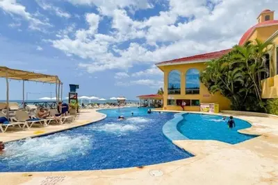 Image de Cozy with unique amenities