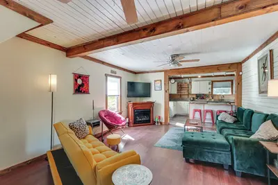 Image de 3 Mi to Blackwater Falls: Peaceful Retreat w/ Deck