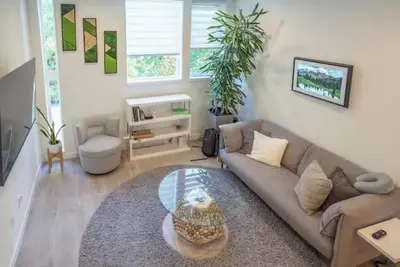 Image de Elegant Capitol Hill Townhome w/Parking, Views, Ac