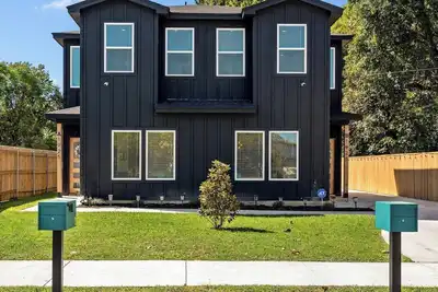 Image de Modern Waco Retreat in a Prime Location