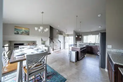 Image de Your Home Away from Home