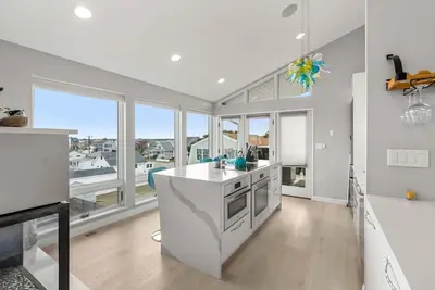 Image de Serendipity Beach Retreat | Penthouse | Ocean View