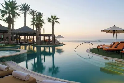 Image de October getaway for an eventful and luxurious stay in Cabo San Lucas!