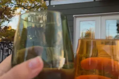 Image de Cozy Urban Escape | Fireplace & Hot Tub