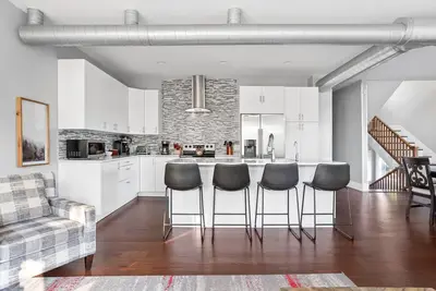 Image de The Spruce House | Private Garage | 4br | Near Fs