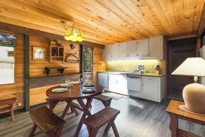 Image de Cluster Cabin 13 - Sharc! Rustic Cabin, Location Close to River Access