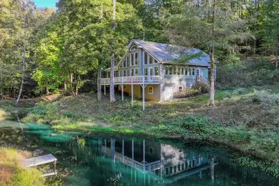 Image de Legends Lodge: A woodland retreat near University of Alabama!