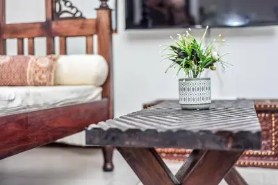 Image de 2-bedroom apartment in marvelous Kilifi County with Ac beach Front and flowers