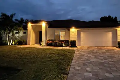 Image de New- Villa white Peacock Exclusive Villa with all amenities, top location