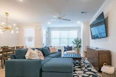 Image de The Southern Rebel, 3br by VelvetDitchVillas