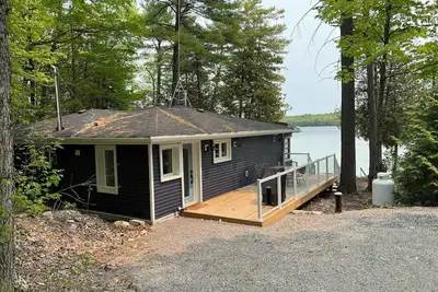 Image de Beautiful Sandy Lake Cabin (as seen on Hgtv)