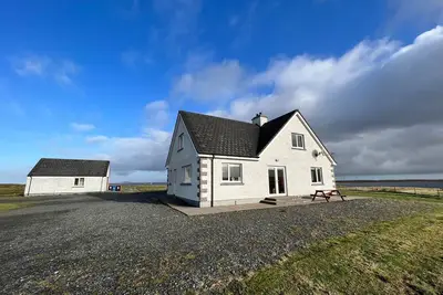 Image de Airigh Nam Fiadh, family friendly, with open fire in Creagorry