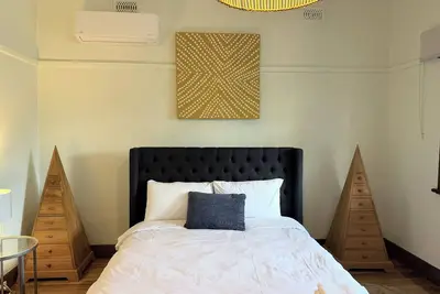 Image de D143 Ballarat Sunny Desert Retreat 4 bedrooms sleeps 13