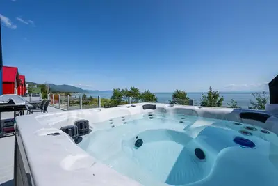 Image de Mer et Mont 1223: Spa & Ski près du Massif