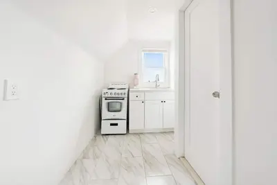 Image de Ny Luxury 1br Prime location Free Parking