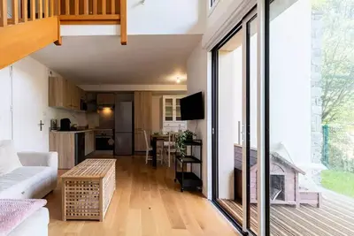 Image de Duplex Neuf 8 personnes 2 minutes du Skyvall