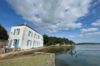 Image de Maison au bord de l’eau, 8 couchages