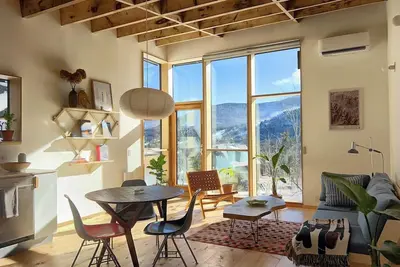 Image de Max - Cozy Modern with a Nice View of the Slopes