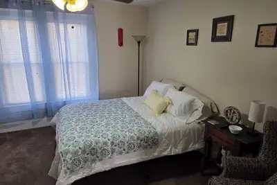 Image de Charming 2-bedroom duplex in brilliant Springfield with Ac