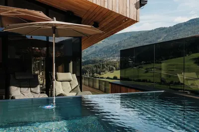Image de Lärchenlodge SkySpa und Rooftop Pool