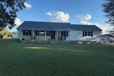 Image de Moo Moo Meadows - Great Location - 4 bedrooms - Sleeps 12