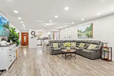 Image de One-Floor Villa/5br3ba/Downtown/Los Angeles/Disney/New/57、60 Highway/Supermarket