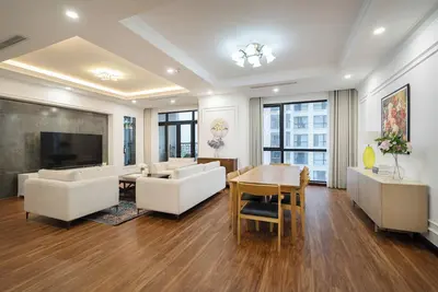 Image de Royal City HaNoi Chic 3br apt w/ pool view