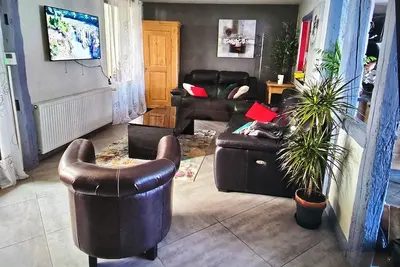 Image de Belle maison alsacienne, sur la route des vins, aux pieds du Haut-Koenigsbourg