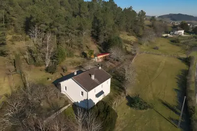 Image de Maison de Vacances 'Puy De Pinou' avec Jardin Privé et Wi-Fi