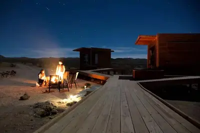 Image de Secluded Glamping Eco-Pod Rental in the Mojave Desert near Ridgecrest, California