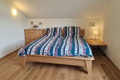 Image de New eco guest house for large families or groups. Close to nature!