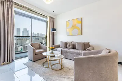 Image de Walking Distance to Circle Mall and Community Parks, Crystal Residence