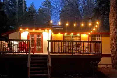 Image de Cute Quiet Cottage in the San Bernardino Mountains for a Peaceful Family Retreat in Green Valley Lake, California