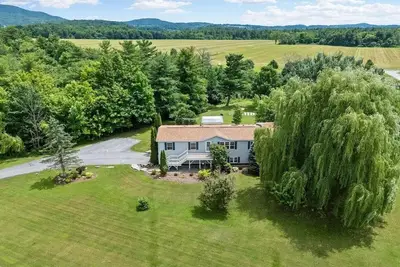 Image de Large 1-Bdrm+ Apartment Surrounded by Nature in Rural Vermont