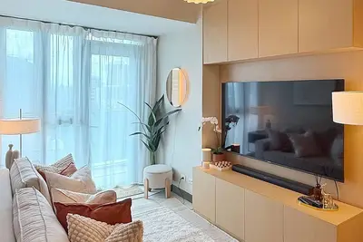 Image de Cozy Scandinavian Luxe 1br with Balcony and Parking