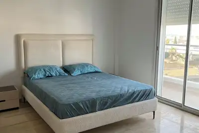 Image de Cool 2-bedroom apartment with Ac in Bou Mhel el-Bassatine