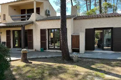 Image de Maison spacieuse avec terrasse - plage à 8min