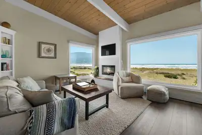 Image de The Tides by the Sea - Entire rental unit in Seaside, Oregon, United States